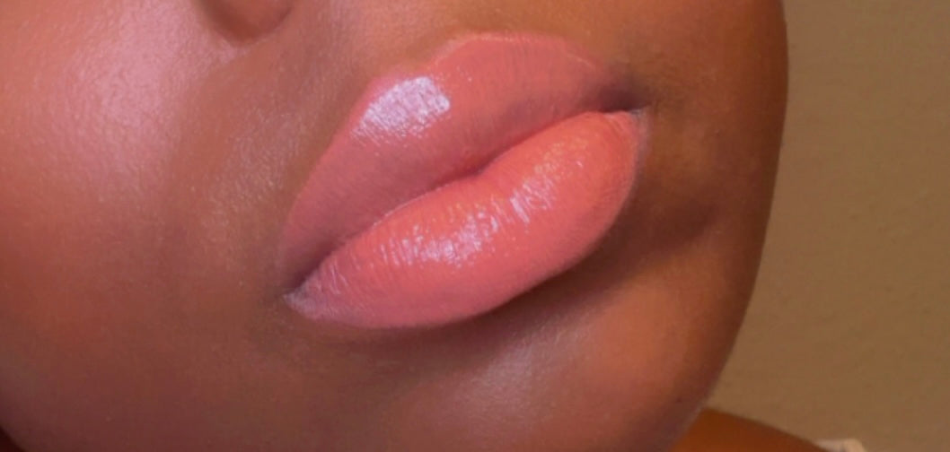 Red Heart Beauty Lip Liner – Shade 17 Rosé Pink